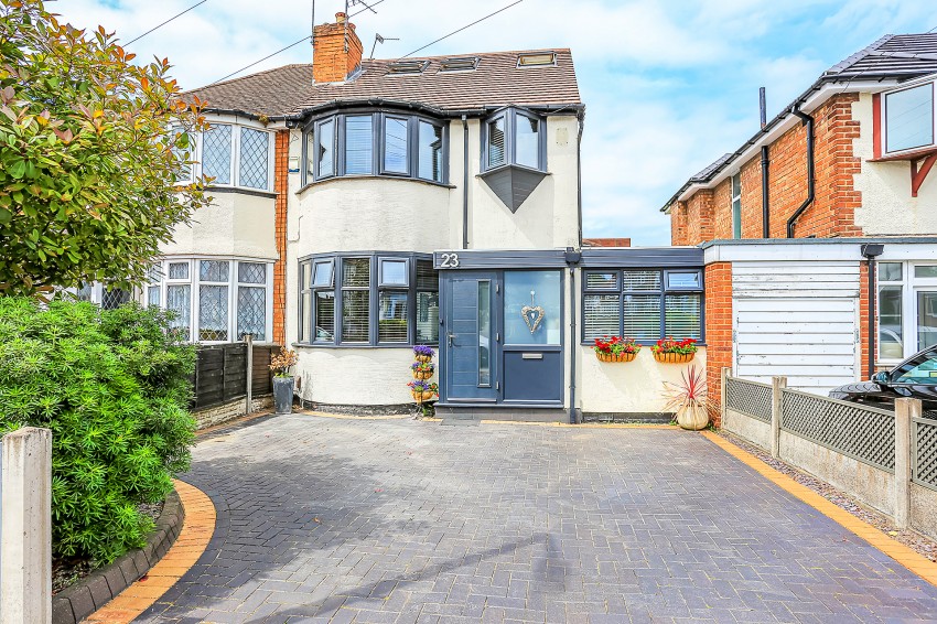 3bedroom link semidetached for sale in Valley Road, Solihull
