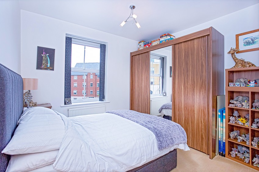 2bedroom apartment for sale in South Terrace, 216 Main Street, Dickens