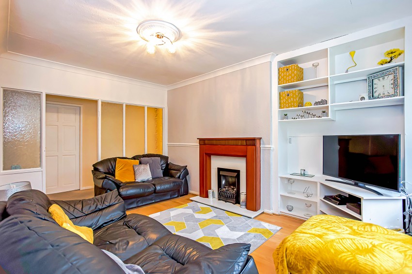 3bedroom for sale in Priory Road, Hall Green, Birmingham