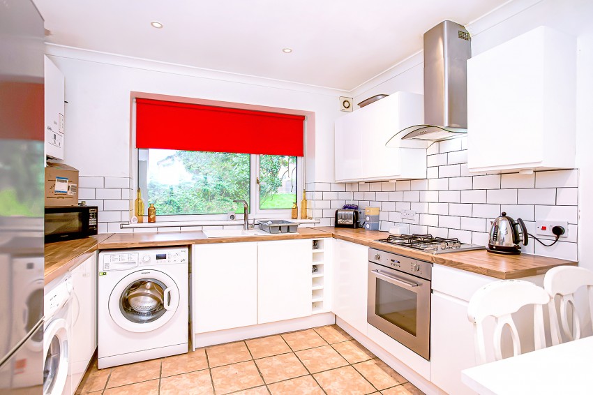 3bedroom for sale in Priory Road, Hall Green, Birmingham