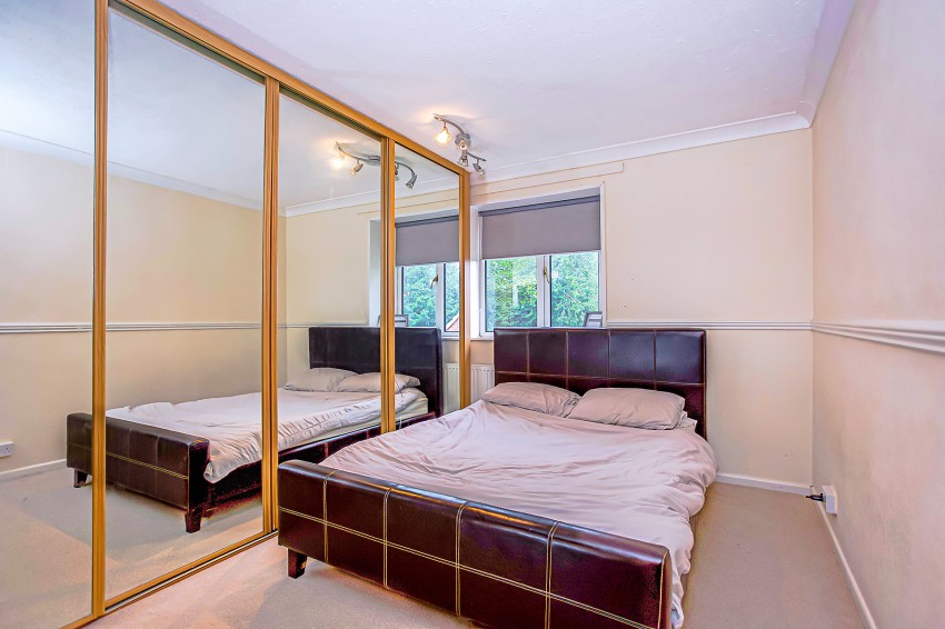 3bedroom for sale in Priory Road, Hall Green, Birmingham