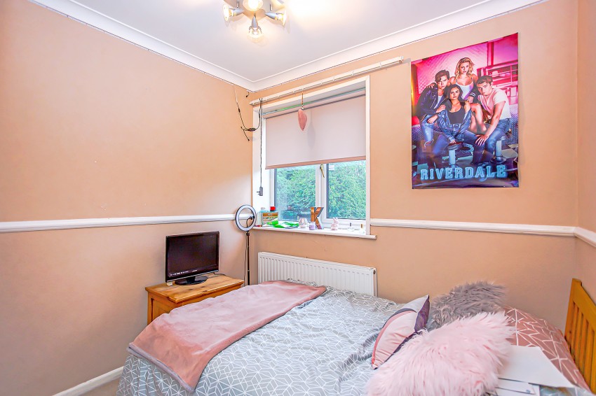 3bedroom for sale in Priory Road, Hall Green, Birmingham