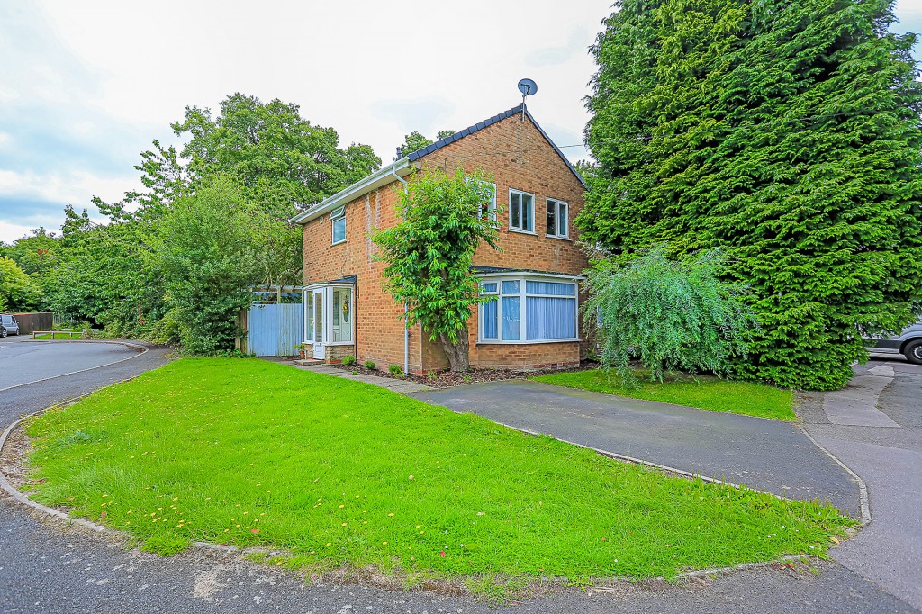3bedroom semidetached house for sale in Arlescote Road, Solihull