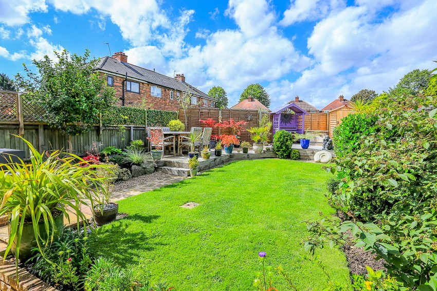 2bedroom town house for sale in Shalford Road, Solihull