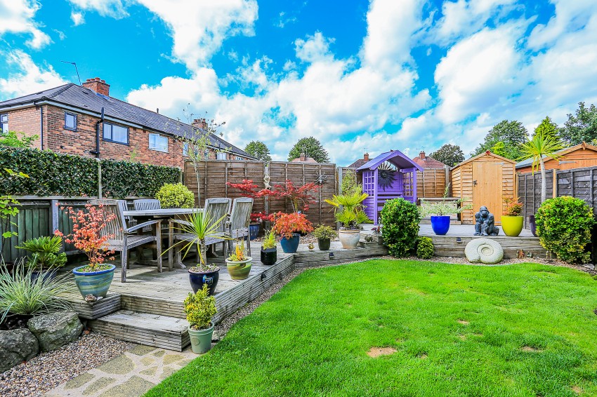 2bedroom town house for sale in Shalford Road, Solihull