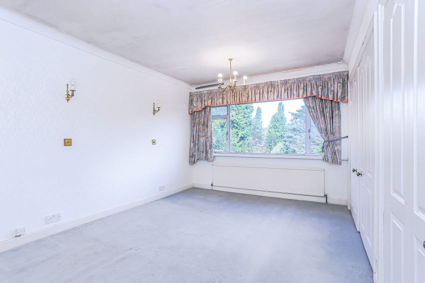 3bedroom detached house for sale in Bryanston Road, Solihull