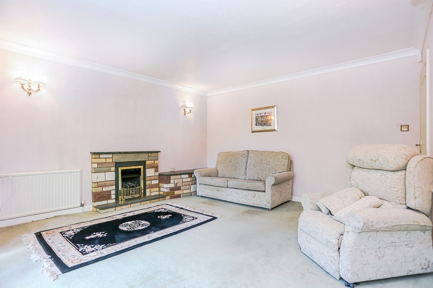3bedroom detached house for sale in Bryanston Road, Solihull