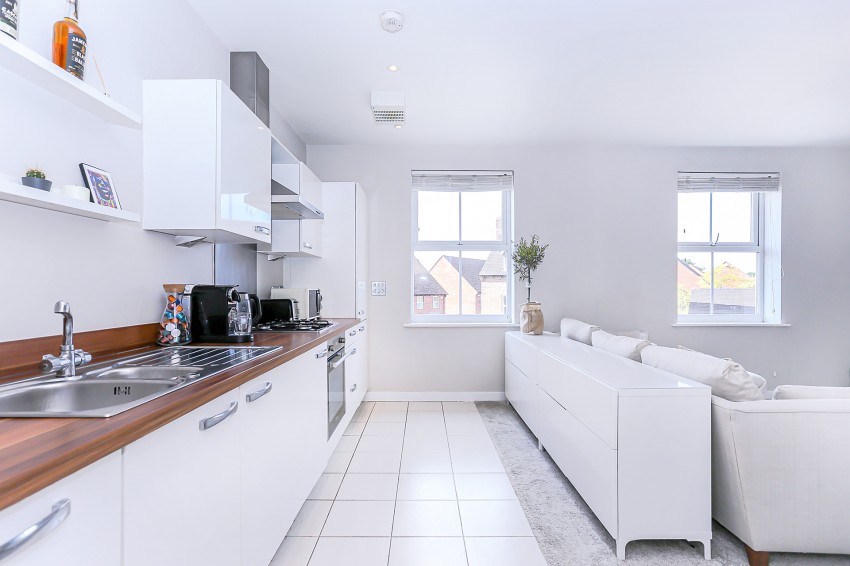 2bedroom apartment for sale in South Terrace, 216 Main Street, Dickens