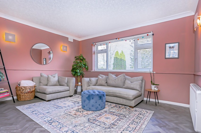 2bedroom apartment for sale in Hunscote House, Shirley, Solihull