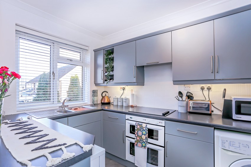 2bedroom apartment for sale in Hunscote House, Shirley, Solihull