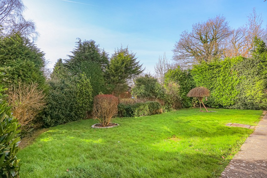 2bedroom apartment for sale in Hunscote House, Shirley, Solihull