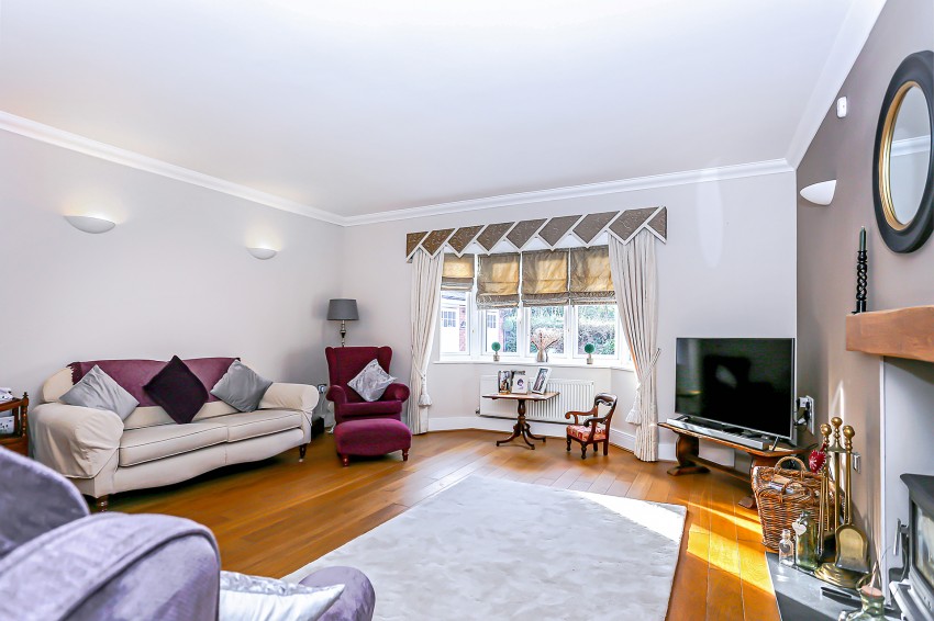 5bedroom detached house for sale in Norton Lane, Tidbury Green, Solihull