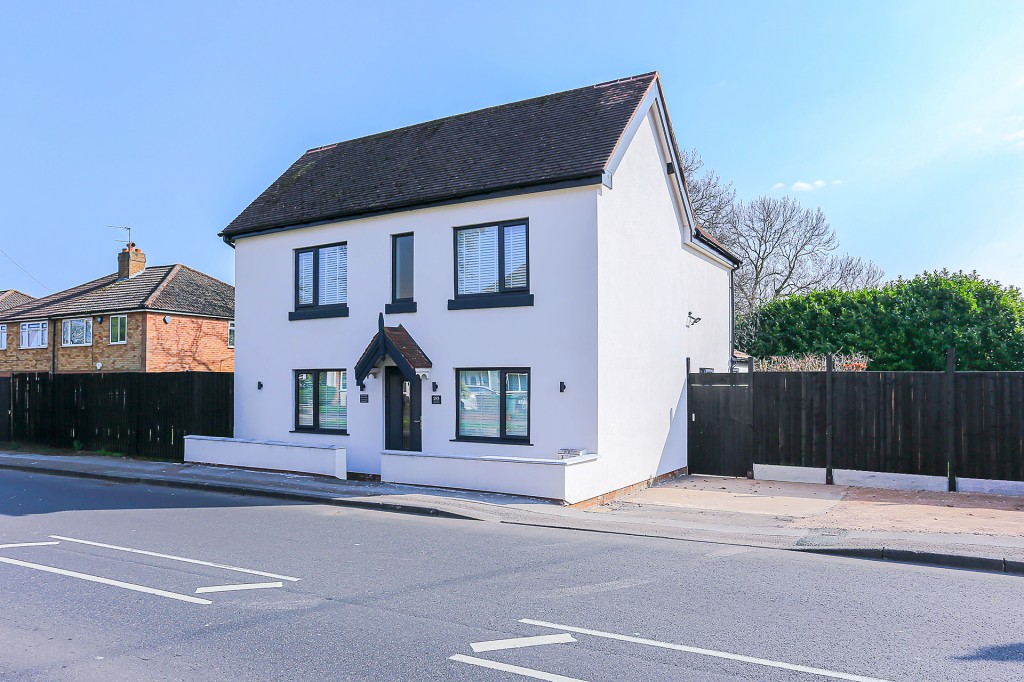 3bedroom detached house for sale in High Street, Solihull Lodge, Solihull