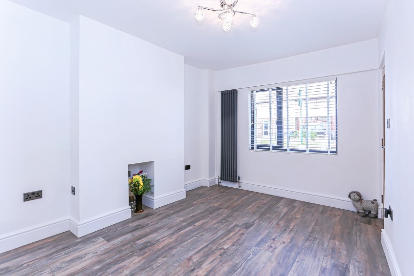 3bedroom detached house for sale in High Street, Solihull Lodge, Solihull