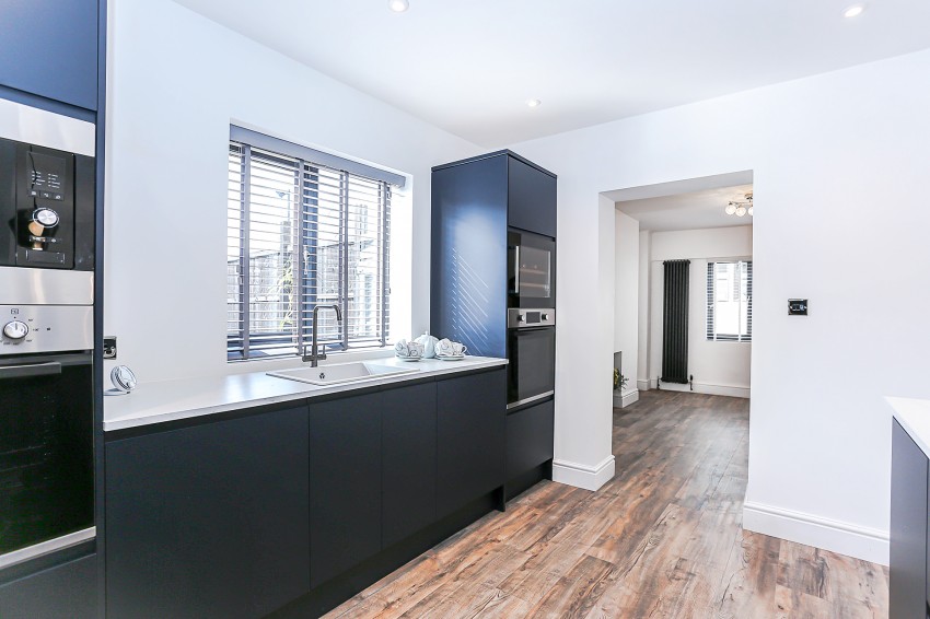 3bedroom detached house for sale in High Street, Solihull Lodge, Solihull