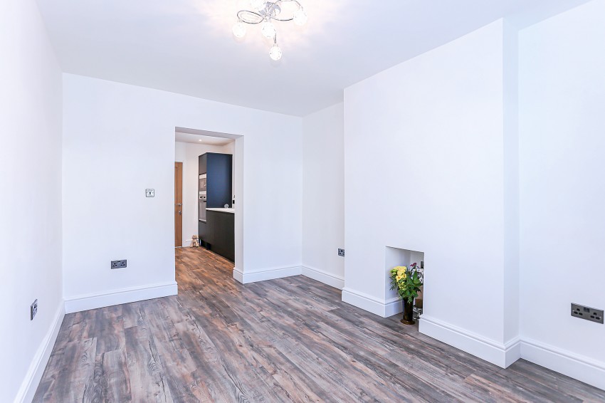 3bedroom detached house for sale in High Street, Solihull Lodge, Solihull