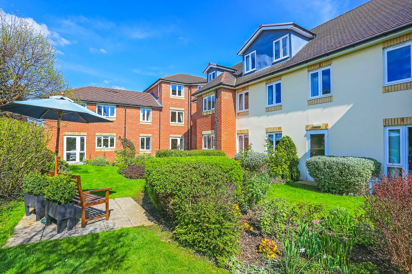 1bedroom apartment for sale in St. Francis Lodge, 24 Cornyx Lane, Solihull