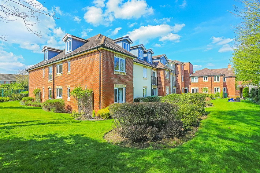 1bedroom apartment for sale in St. Francis Lodge, 24 Cornyx Lane, Solihull