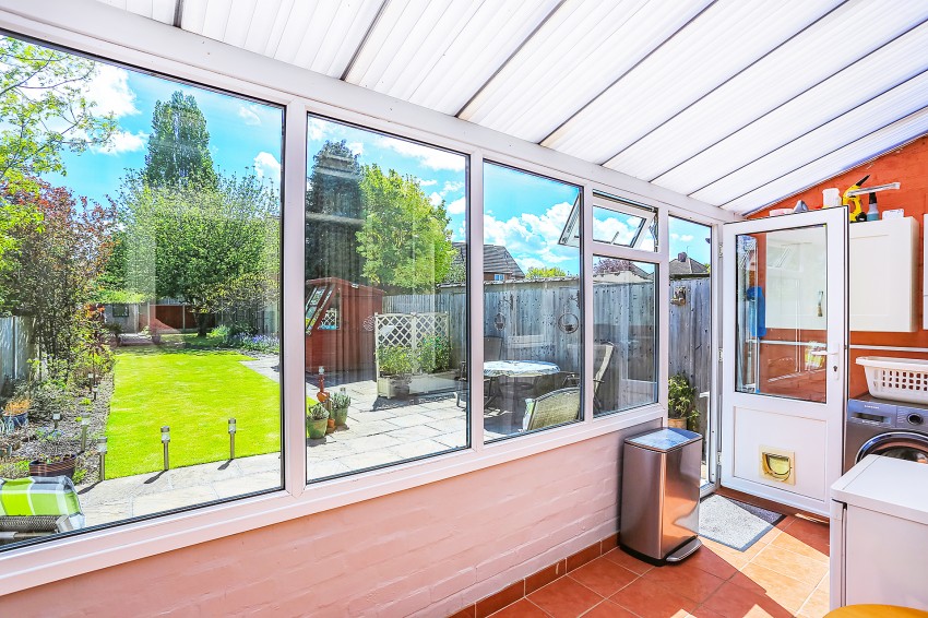 3bedroom semidetached house for sale in Barn Lane, Solihull