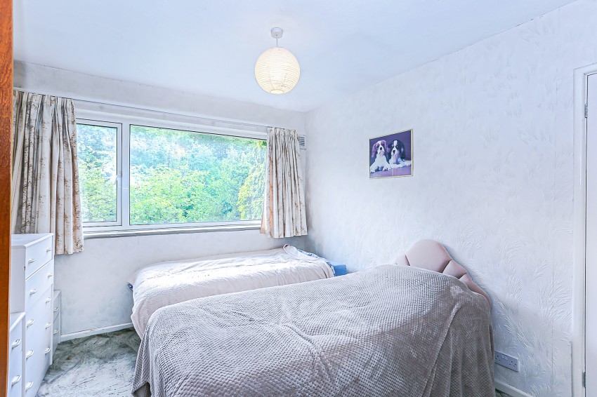3bedroom semidetached house for sale in Henley Crescent, Solihull