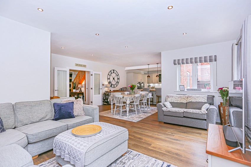 4bedroom detached house for sale in Norton Lane, Tidbury Green, Solihull
