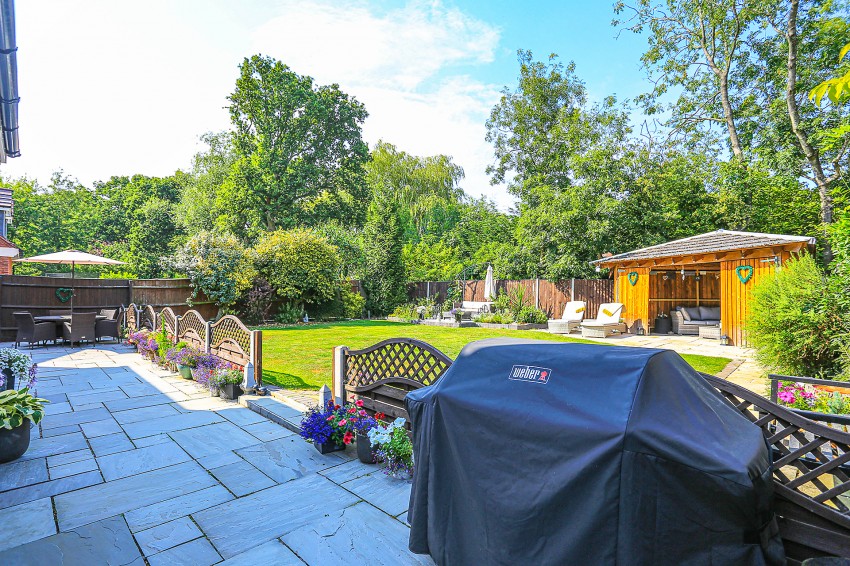 4bedroom detached house for sale in Norton Lane, Tidbury Green, Solihull