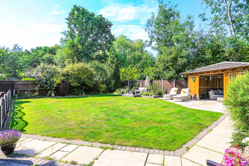 4bedroom detached house for sale in Norton Lane, Tidbury Green, Solihull