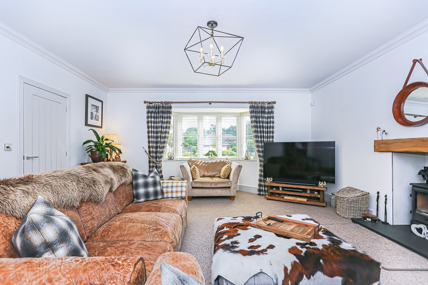 4bedroom detached house for sale in Norton Lane, Tidbury Green, Solihull