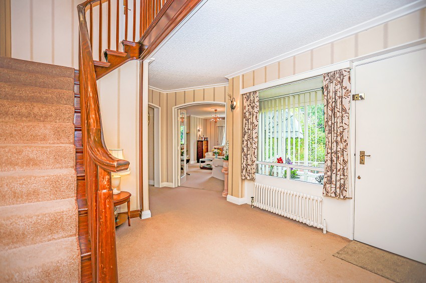 5bedroom detached house for sale in Hampton Lane, Solihull