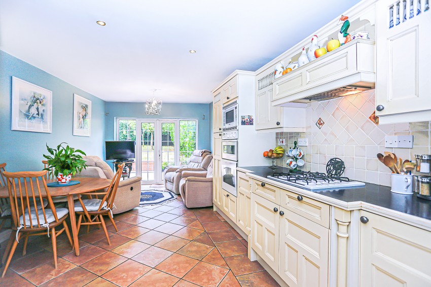 5bedroom detached house for sale in Hampton Lane, Solihull