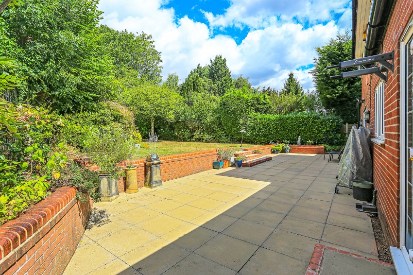 5bedroom detached house for sale in Hampton Lane, Solihull