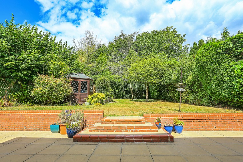 5bedroom detached house for sale in Hampton Lane, Solihull