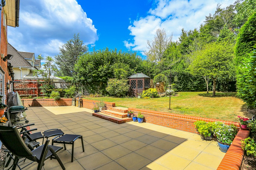 5bedroom detached house for sale in Hampton Lane, Solihull