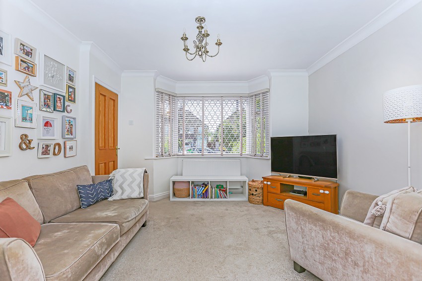 2bedroom semidetached house for sale in Barn Lane, Solihull