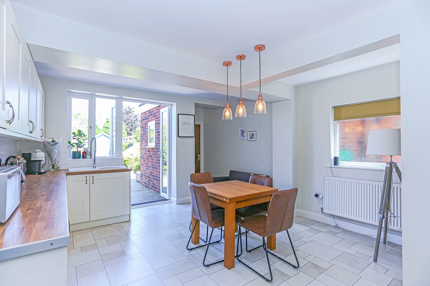 2bedroom semidetached house for sale in Barn Lane, Solihull