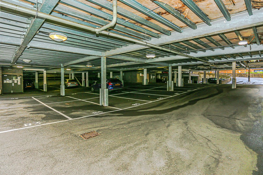 2bedroom apartment for sale in Cutlass Court, 28 Granville Street