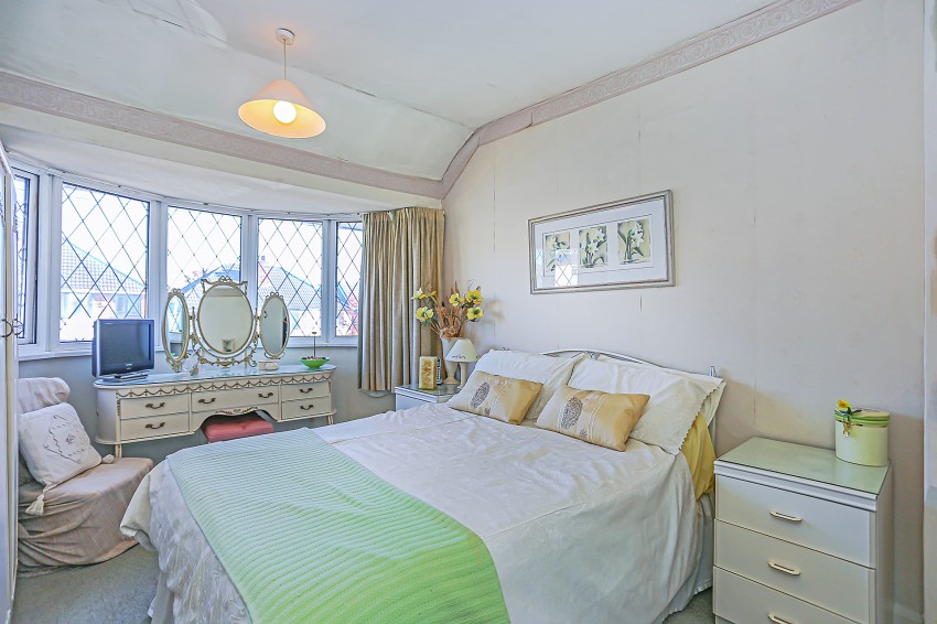 3bedroom semidetached house for sale in Trysull Avenue, Birmingham