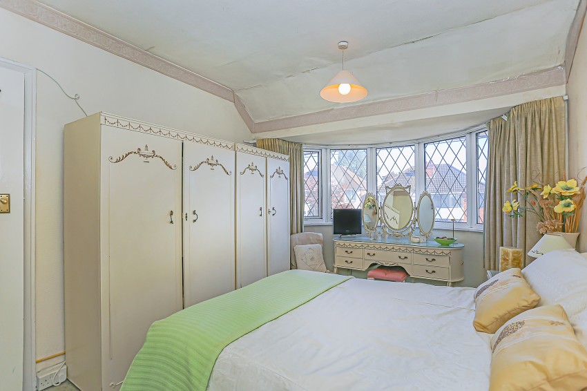 3bedroom semidetached house for sale in Trysull Avenue, Birmingham