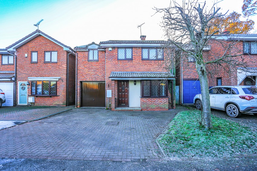 4bedroom detached house for sale in Daytona Drive, Millisons Wood