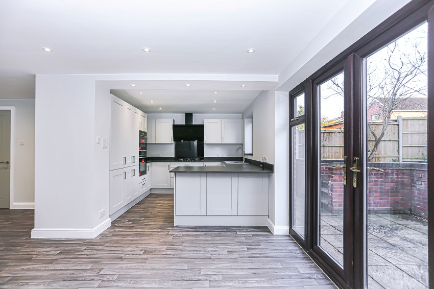 4bedroom detached house for sale in Daytona Drive, Millisons Wood