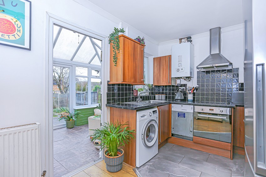 2bedroom semidetached house for sale in Castle Lane, Solihull