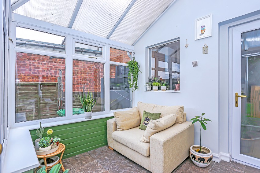 2bedroom semidetached house for sale in Castle Lane, Solihull