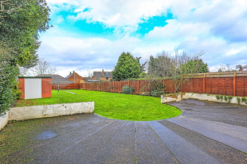 3bedroom linkdetached for sale in Cornyx Lane, Solihull
