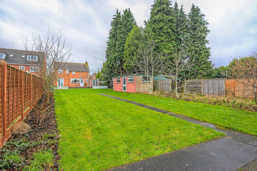 3bedroom linkdetached for sale in Cornyx Lane, Solihull