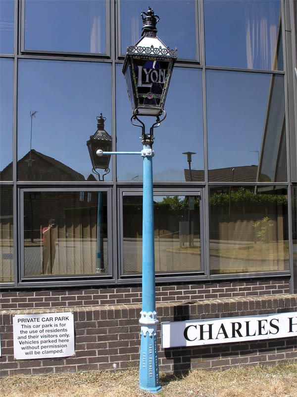 street lighting uk > installations > concrete utilities' museum of street lighting > front row