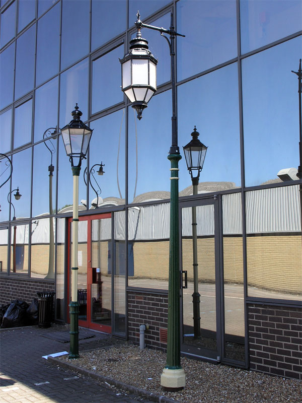 street lighting uk > installations > concrete utilities' museum of street lighting > group b