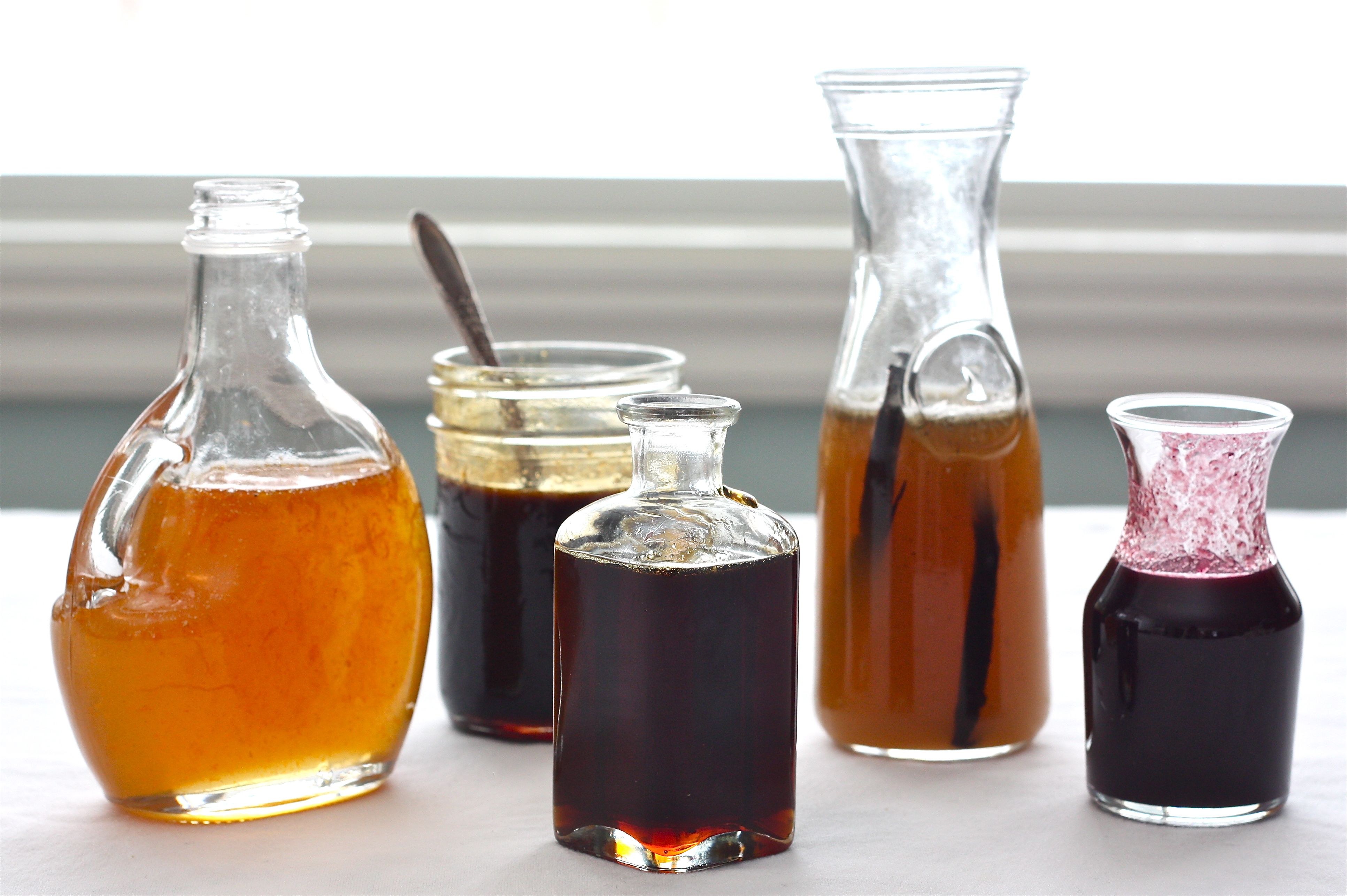 Five Simple, Natural Recipes for Homemade Pancake Syrup