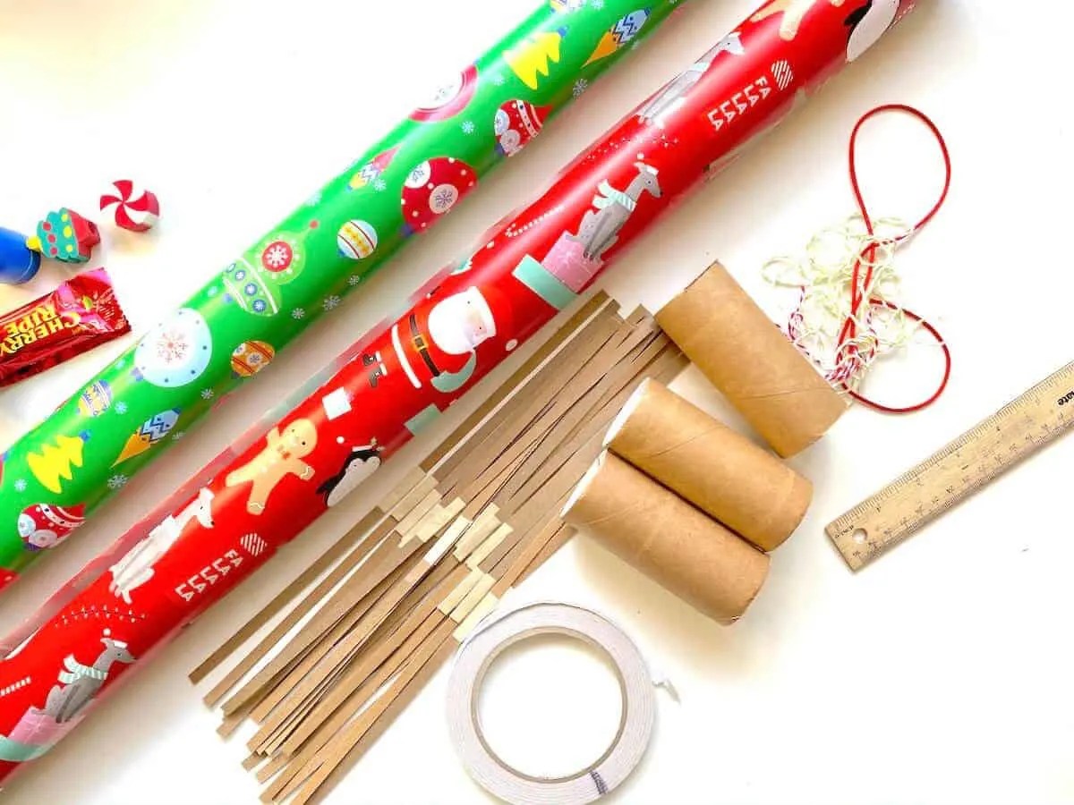 How To Make Christmas Crackers: DIY Tutorial
