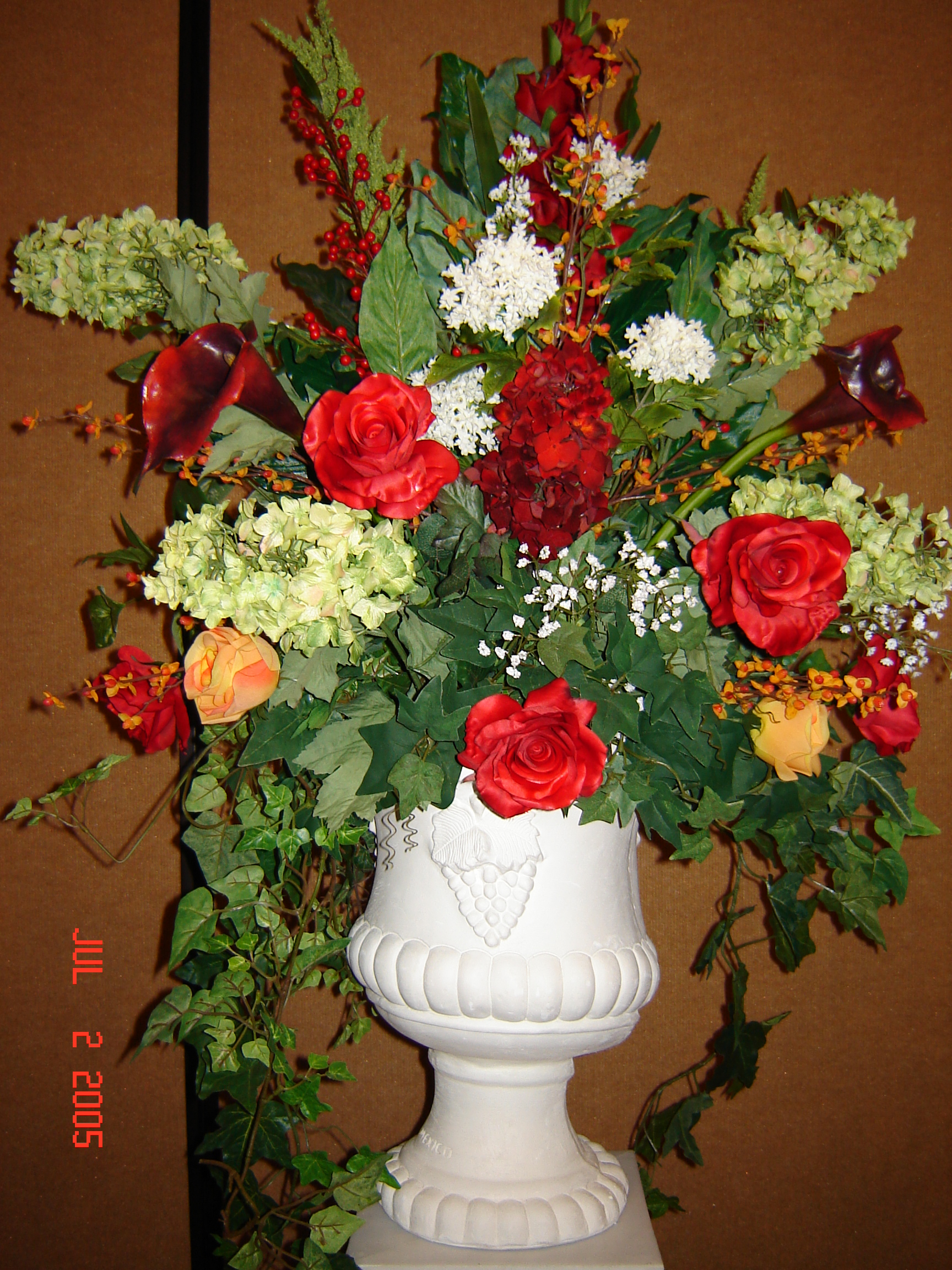 Simply Elegant Weddings Flower Arrangements