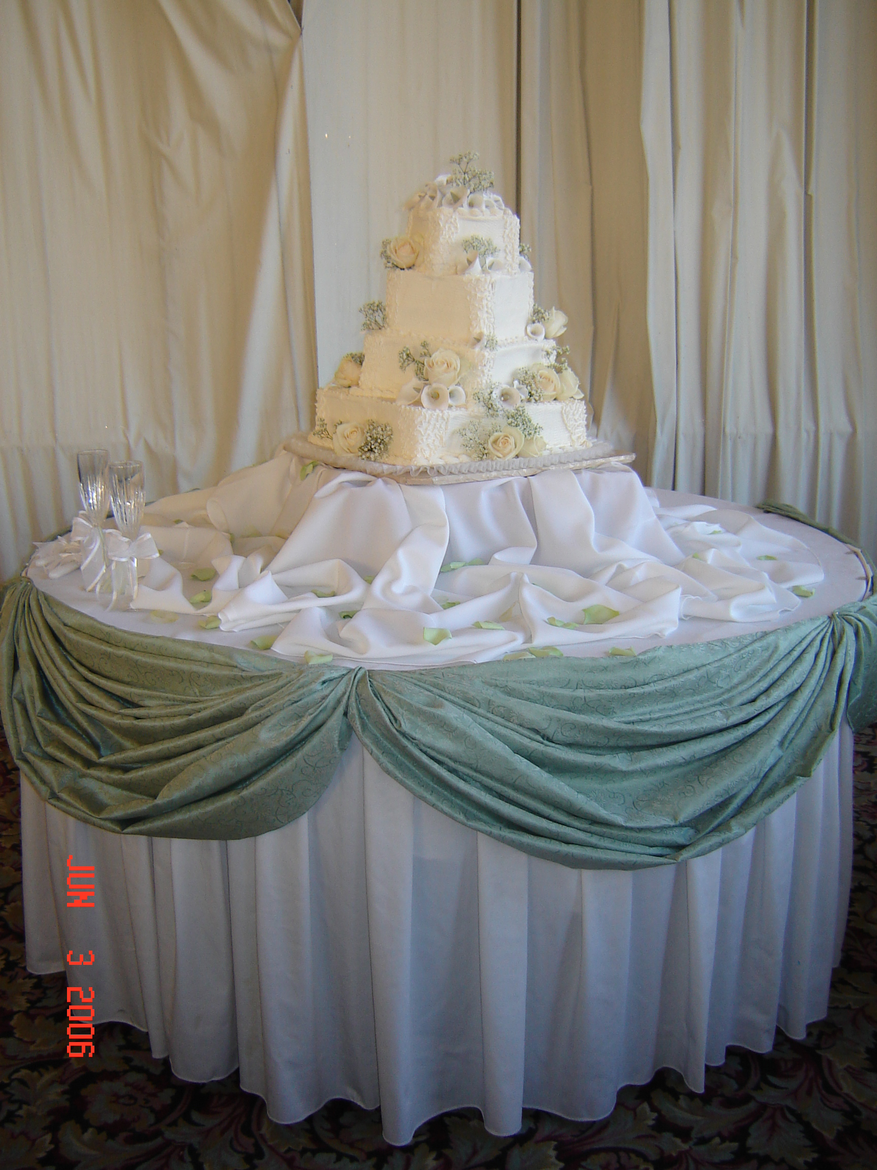 Simply Elegant WeddingsTable Swags, Linen rentals, Fort Worth, Dallas